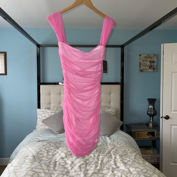 NORMA KAMALI Walter Mini Dress Candy HOT Pink Mesh Gauze Overlay {$225} Medium - Picture 5 of 11